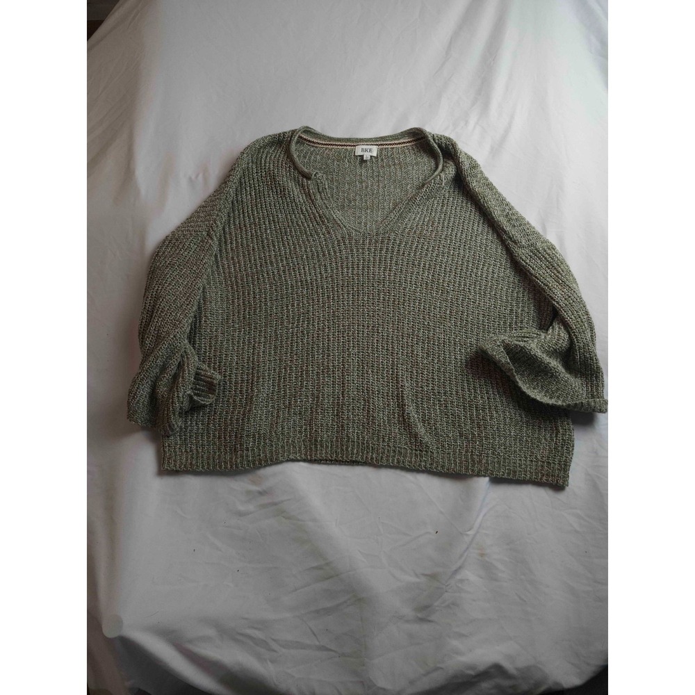 BKE Sweater Womens Large Gray Knit Pullover V-Neck Long Sleeve Cropped Cozy